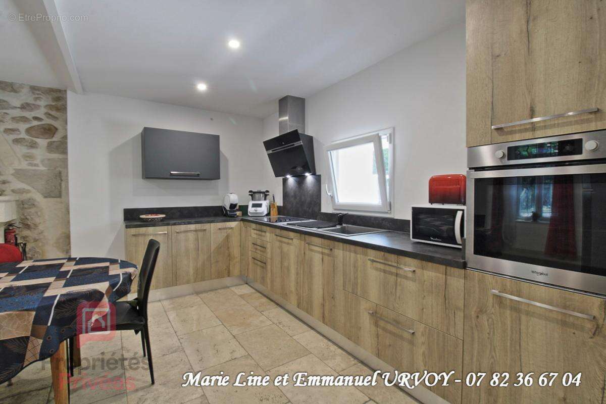 Mas en pierre en campagne  - 125 m² - 3 chambres -  jardin 685 m² - photo 6