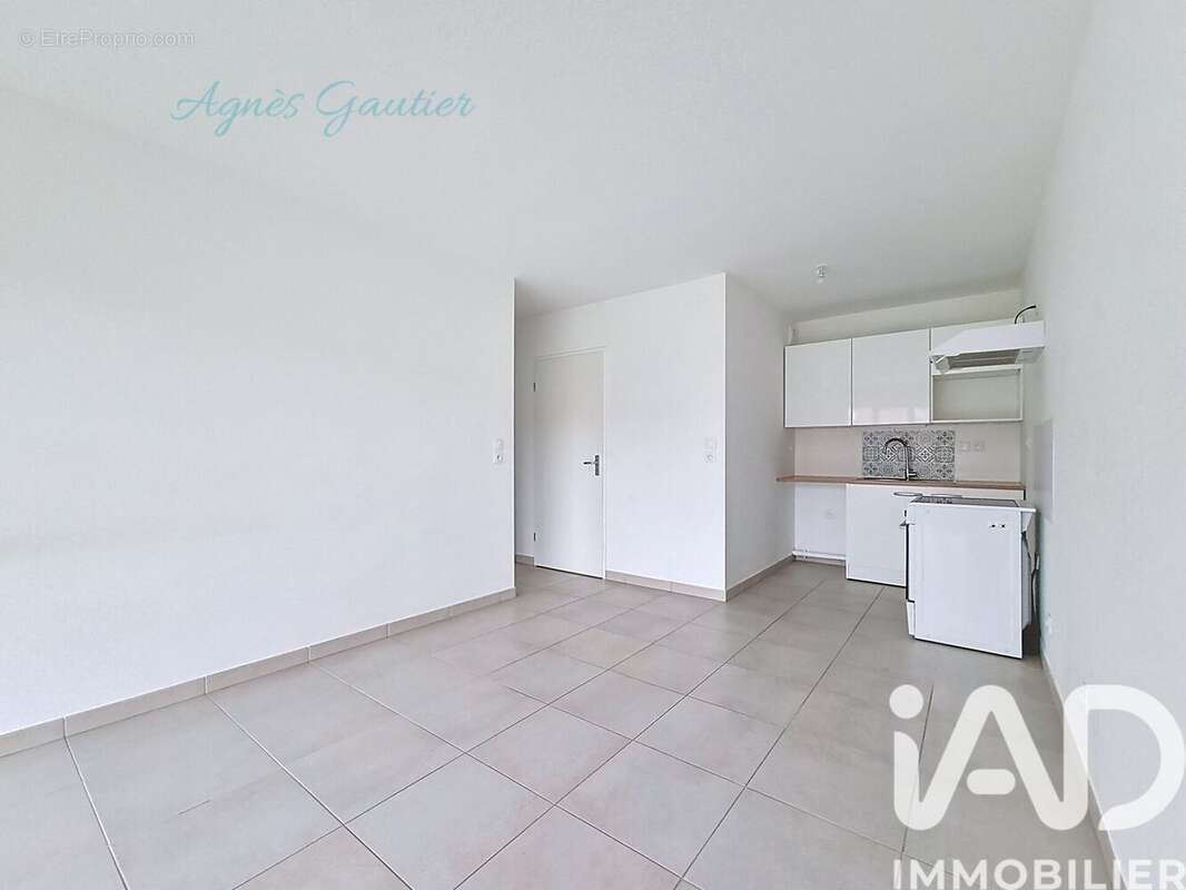 Photo 7 - Appartement à BUSSY-SAINT-GEORGES