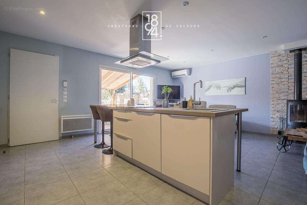 Maison à PLAN-DE-CUQUES