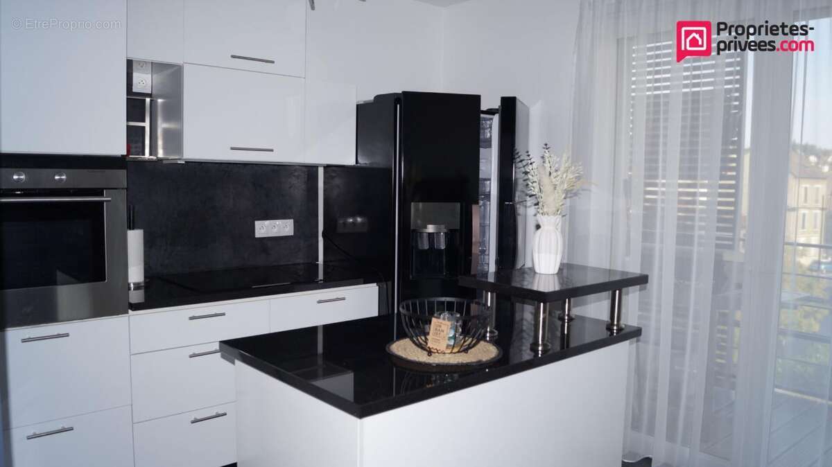Appartement à CORBEIL-ESSONNES