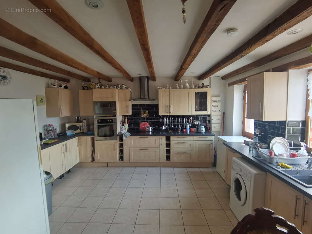 Maison à SAINT-JUNIEN