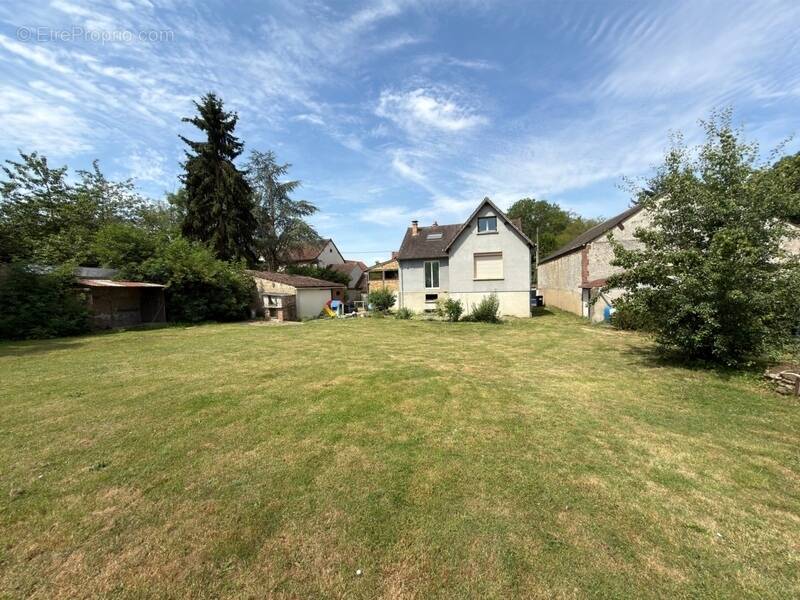 Maison à GALLARDON