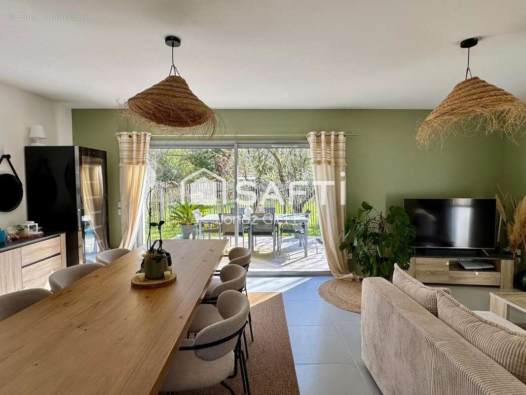 Photo 2 - Maison à LE CHATEAU-D'OLERON