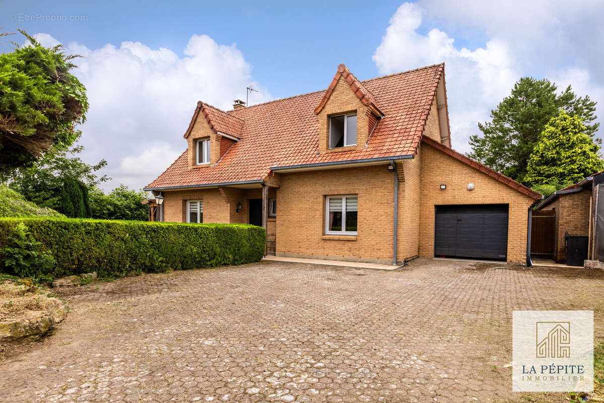 Maison à SAINT-OMER