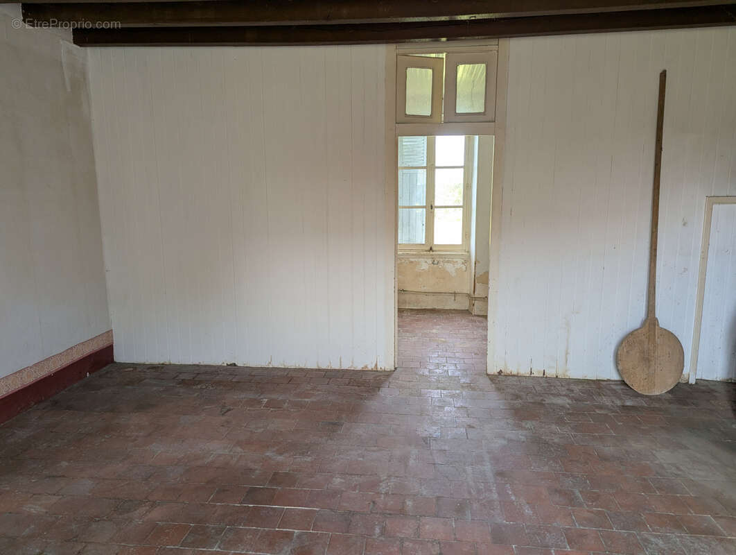 Maison à NEUVY-SAINT-SEPULCHRE