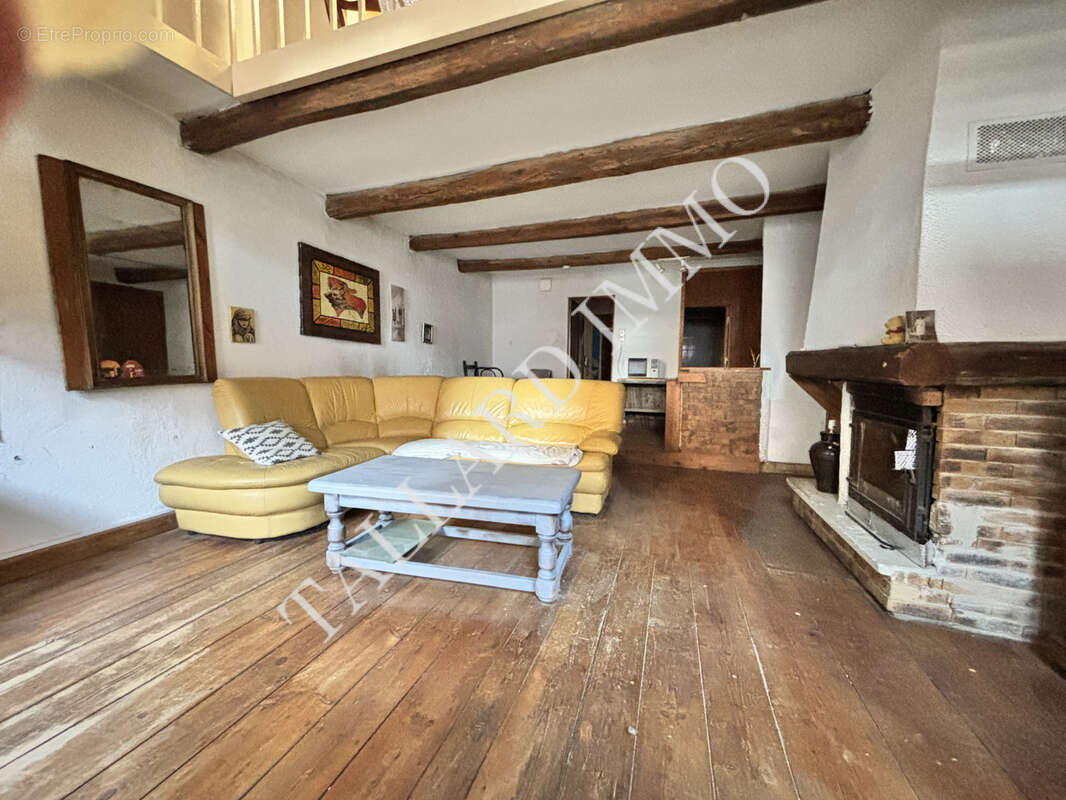 Appartement à TALLARD