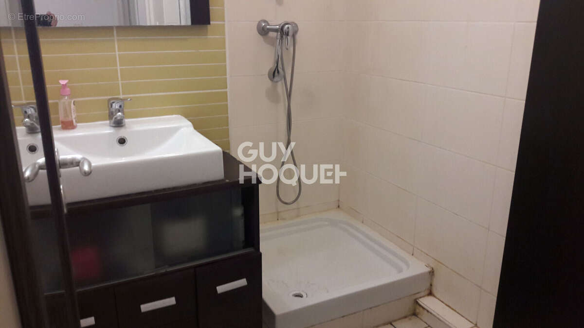 Appartement à SAINT-DENIS