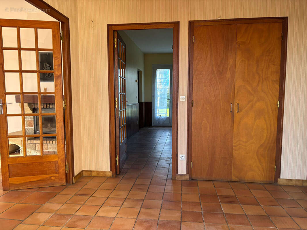 Maison à SAINT-PIERRE-D'EXIDEUIL