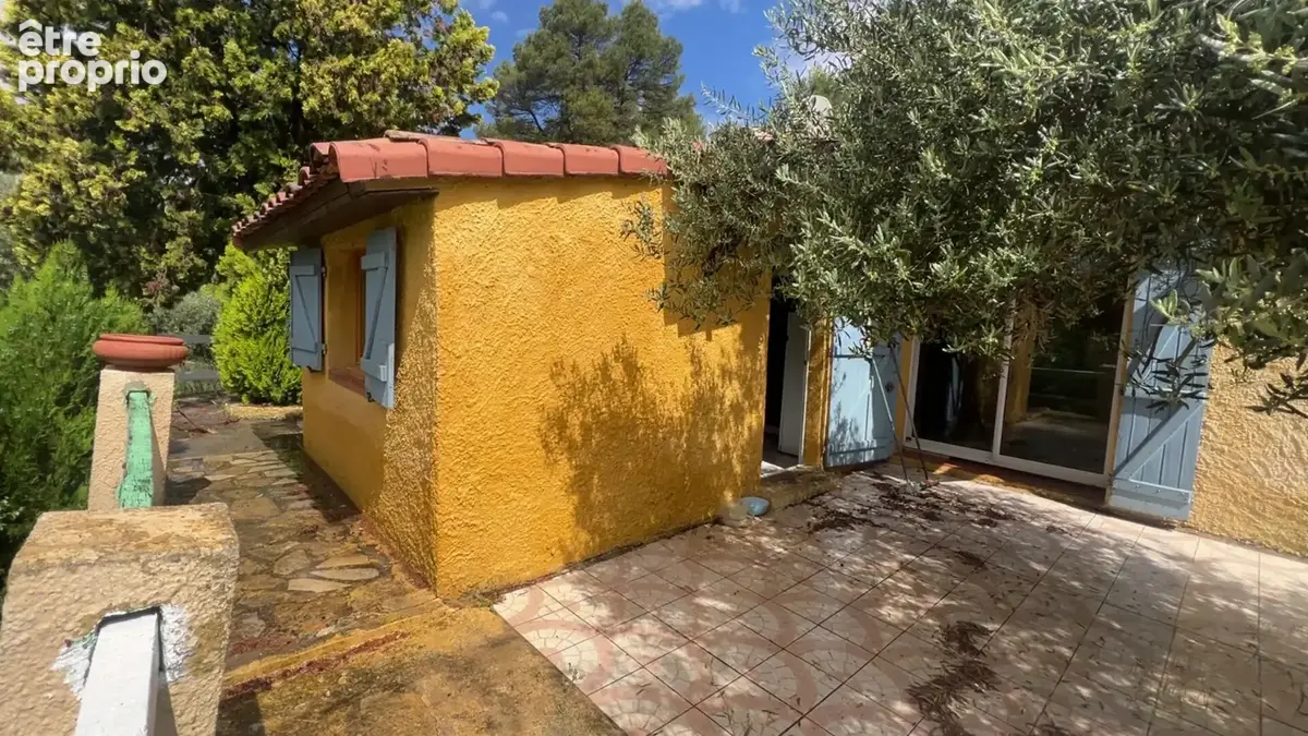 Cabanon avec permis eau et edf - photo 11