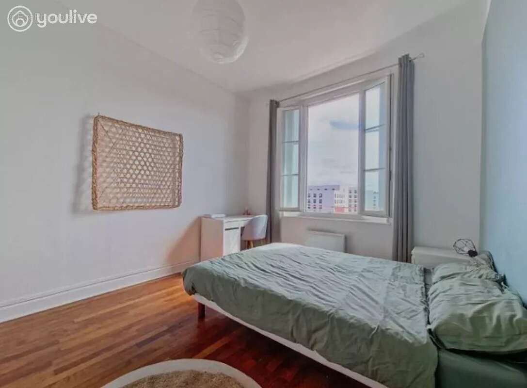 Appartement à LA ROCHE-SUR-FORON