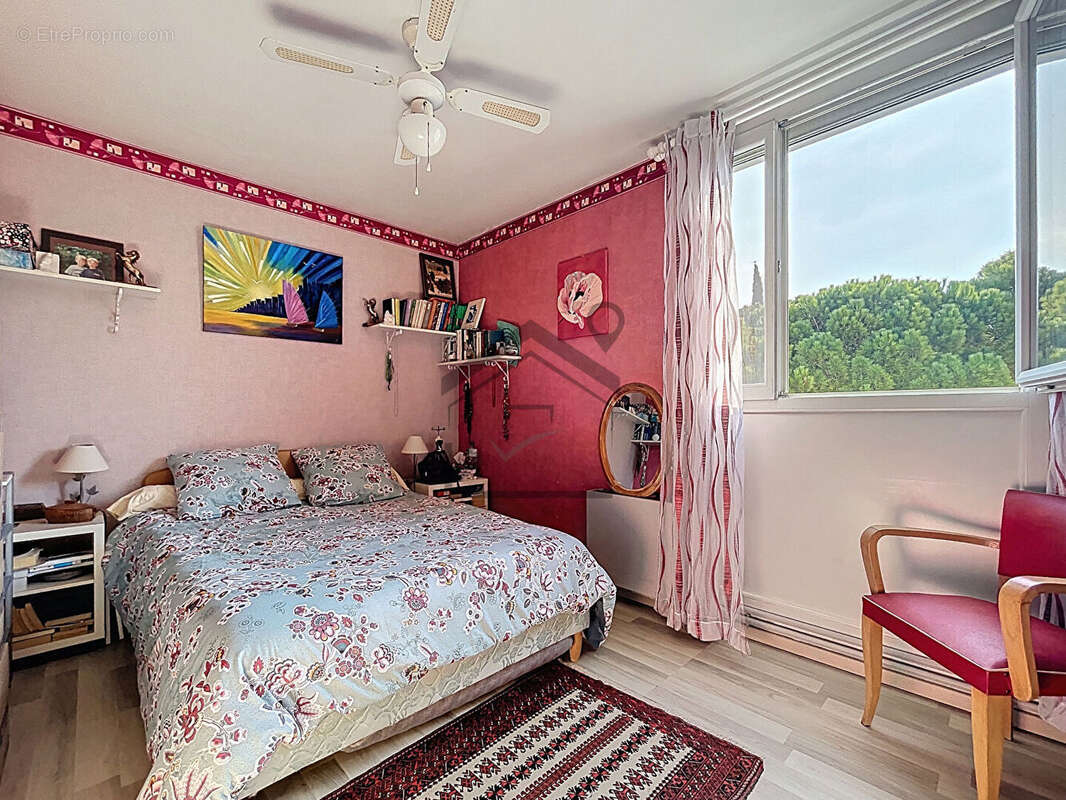 Appartement à ROGNAC