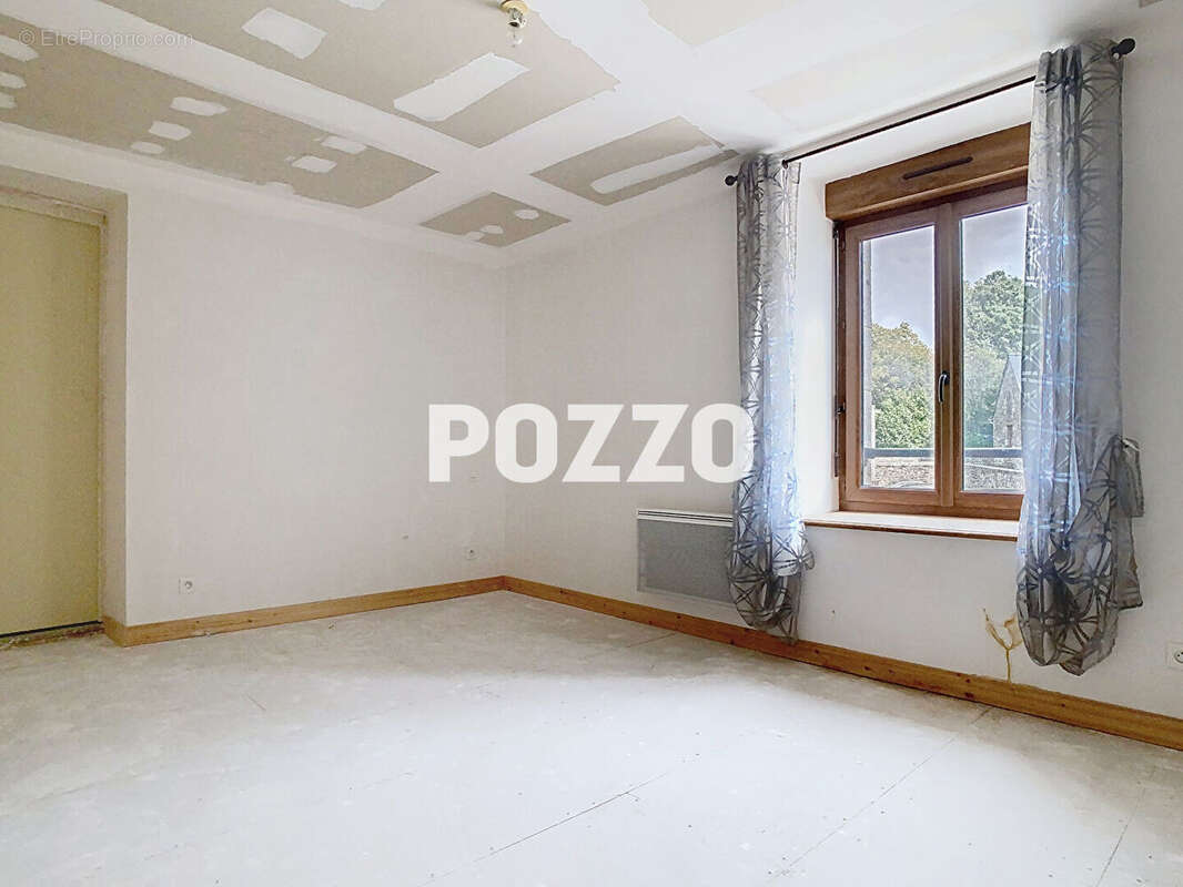 A Vendre - Sacey - Maison 7 pièce(s) 166 m² - photo 14