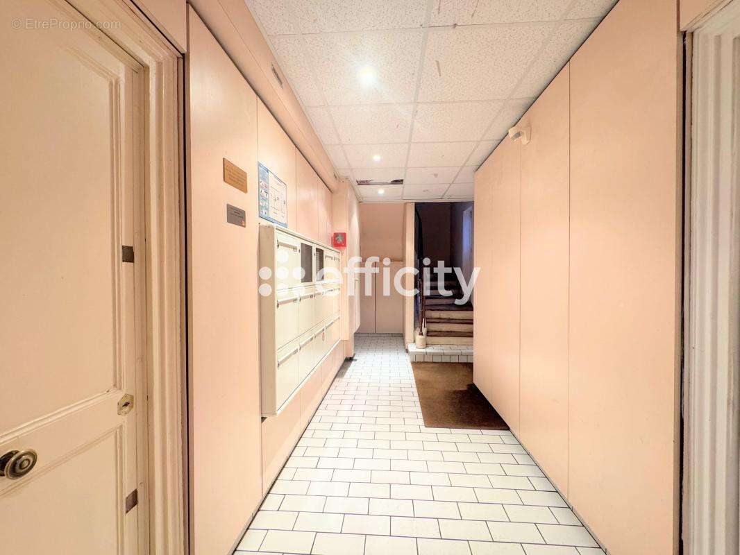 Appartement ancien - photo 11
