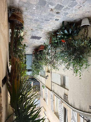 Appartement à PARIS-3E
