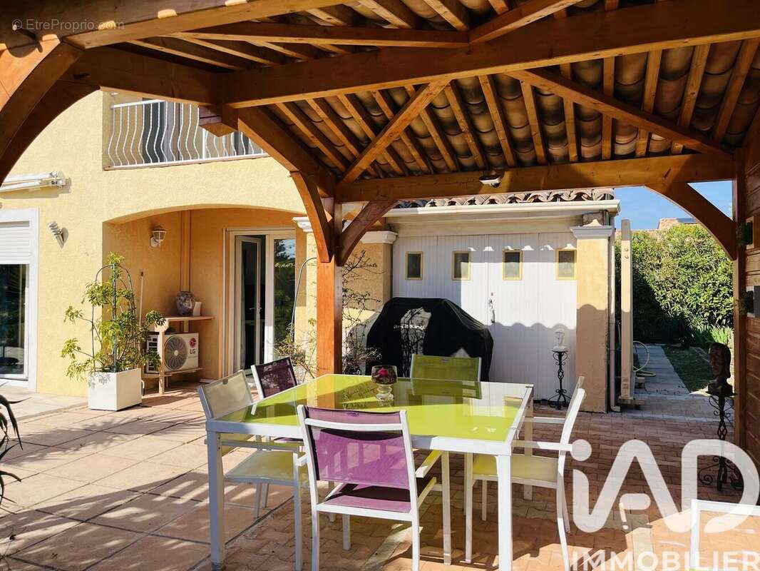 Photo 5 - Maison à PUGET-SUR-ARGENS
