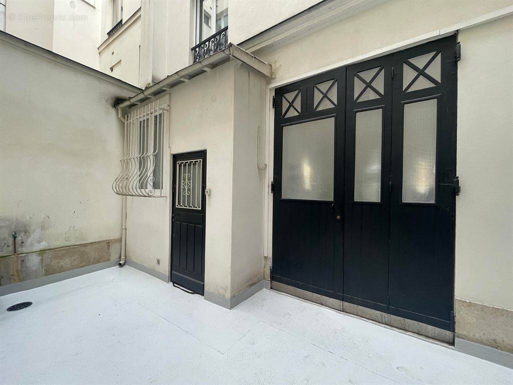Appartement à PARIS-12E