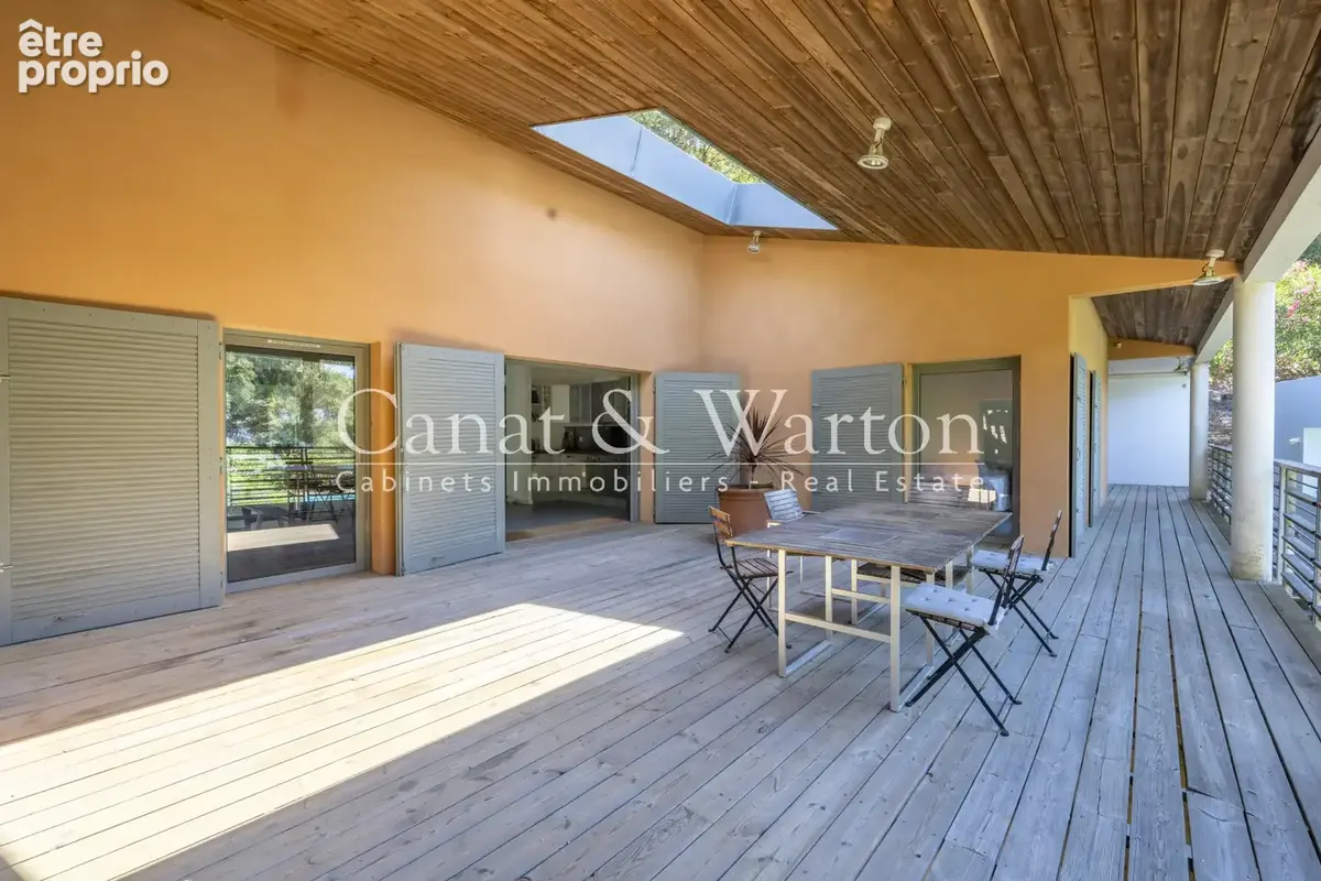 Proche du centre et plage: villa d'architecte avec vue mer & piscine - photo 6