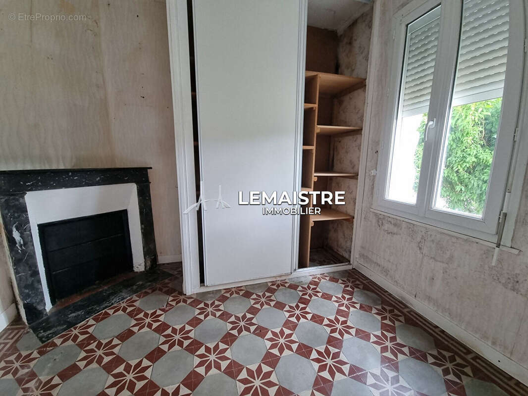 Maison à SAINT-ROMAIN-DE-COLBOSC