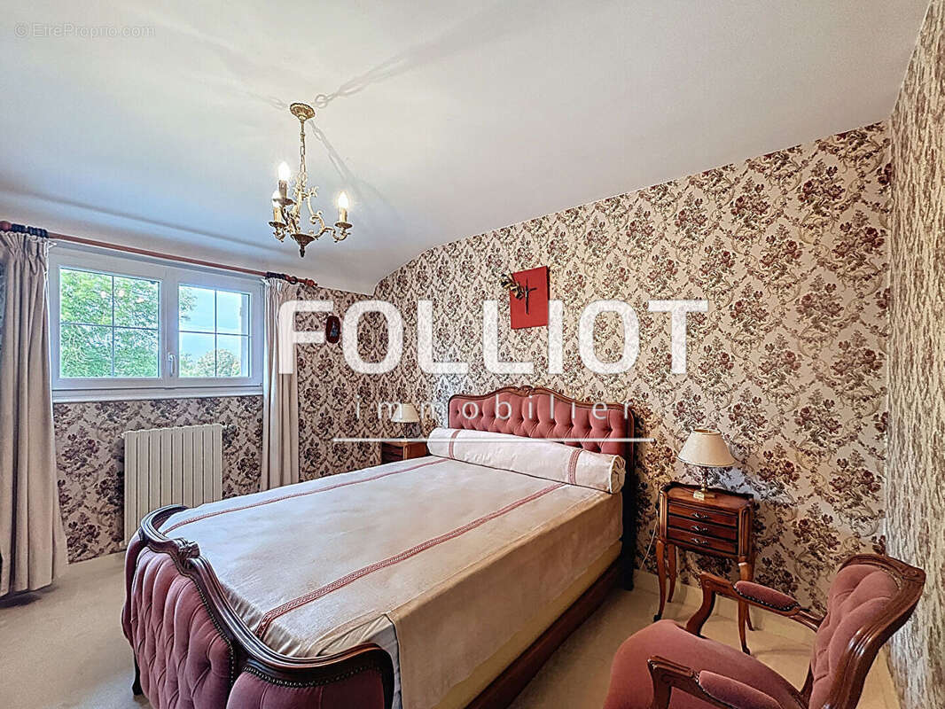 Maison à CESNY-BOIS-HALBOUT