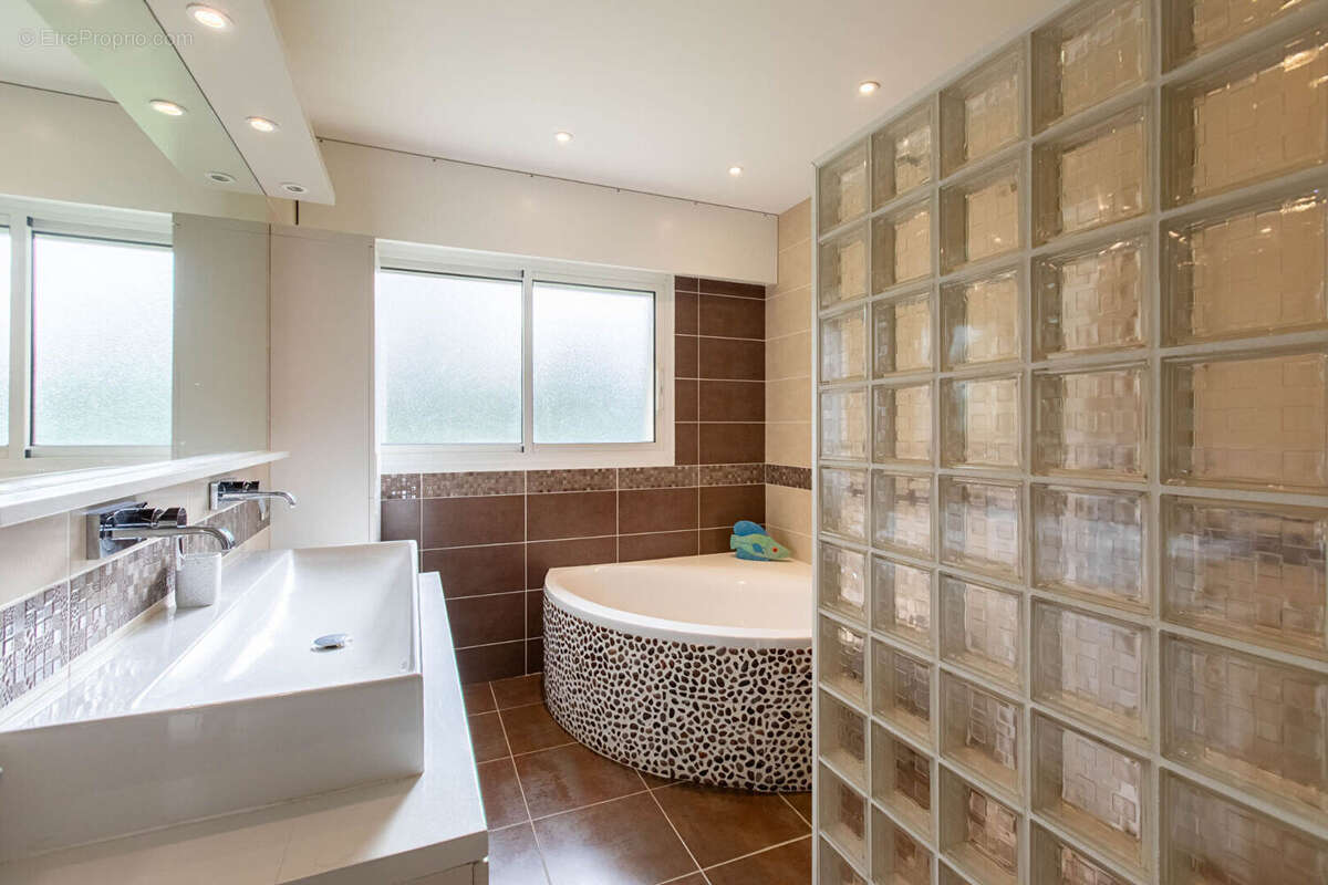 Maison à AIRE-SUR-L&#039;ADOUR