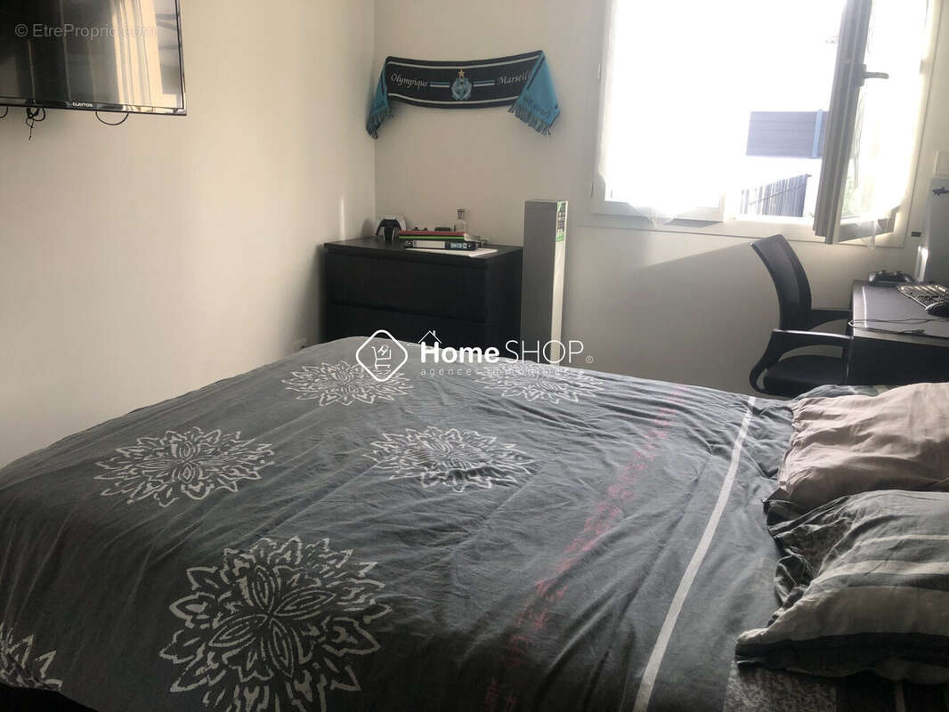 Maison à SAINT-VICTORET