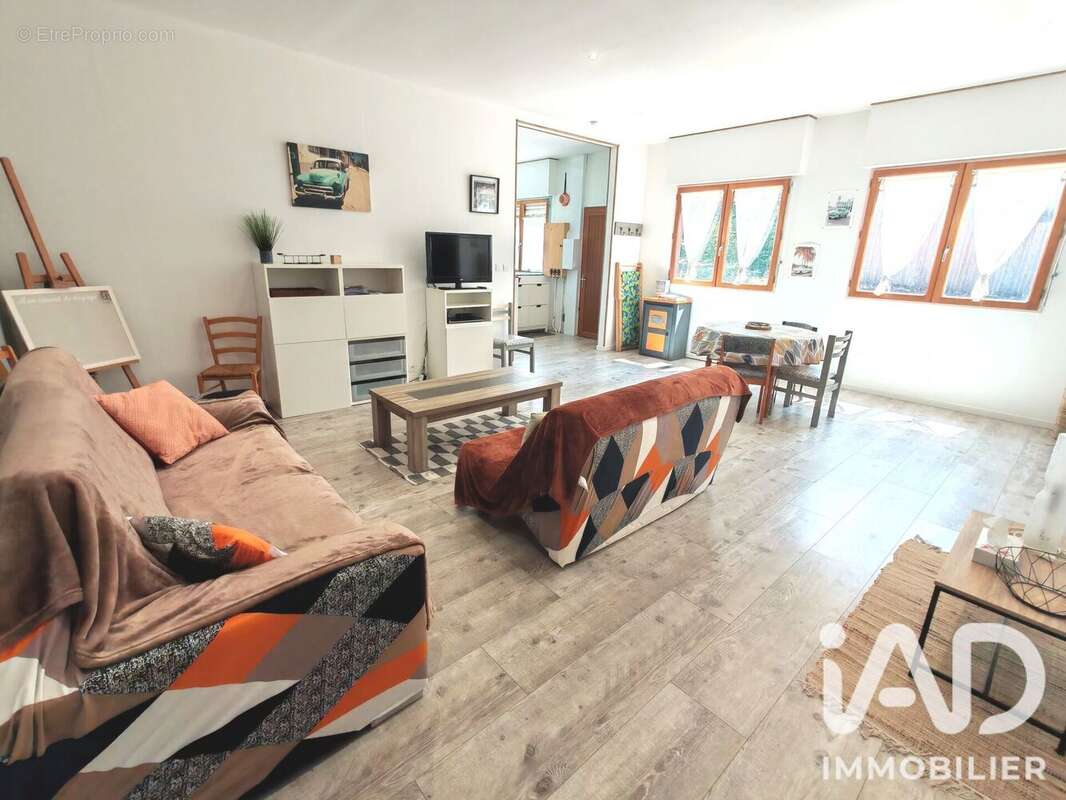 Maison 86 m² à La Caillere-Saint-Hilaire  - photo 8