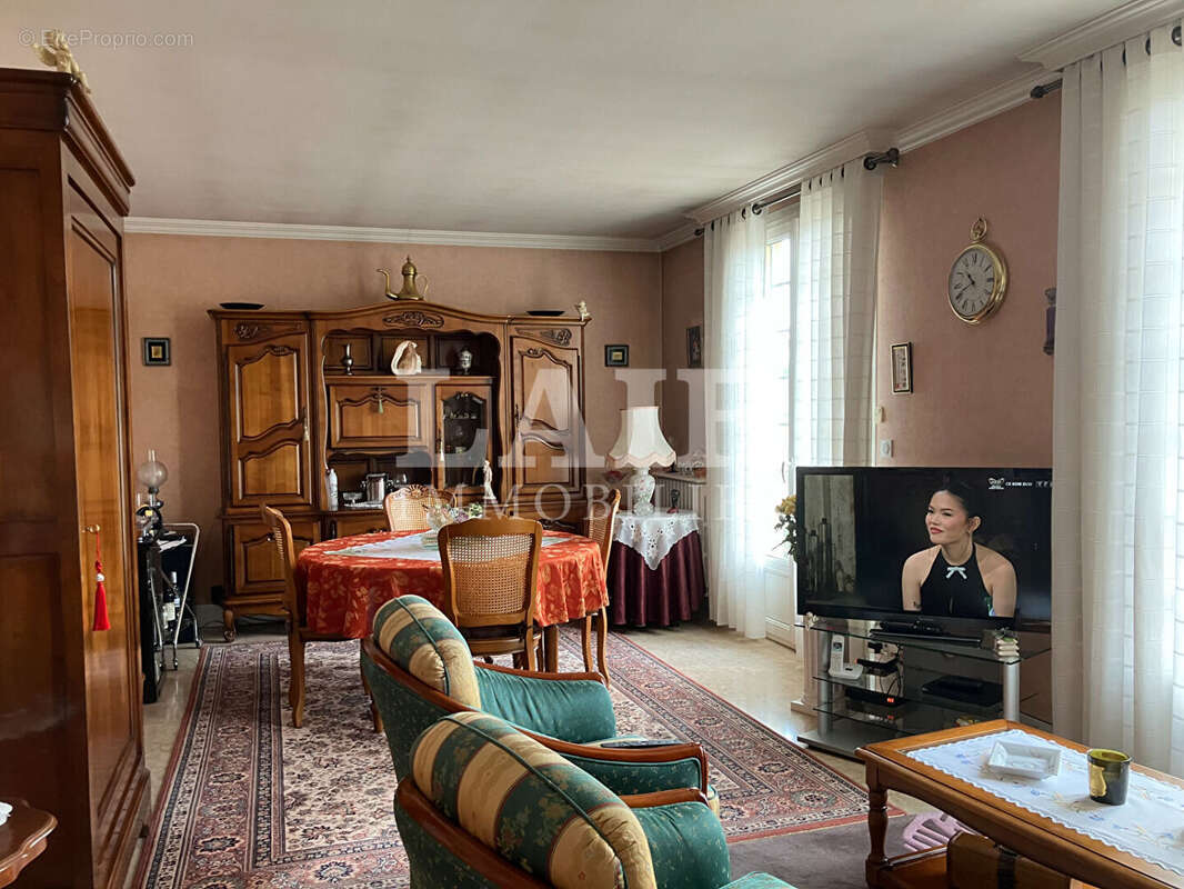 Maison à PRE-EN-PAIL