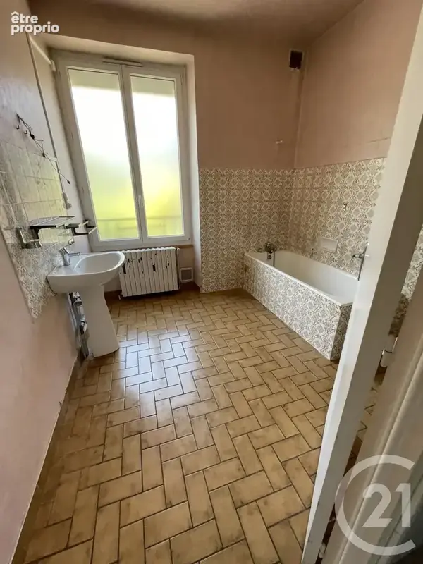 Maison 6 pièces 92 m² à vendre à Aurillac (15000) - photo 15