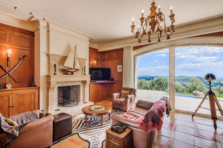 Prestigieuse Propriété à Chateauneuf de Grasse - photo 17