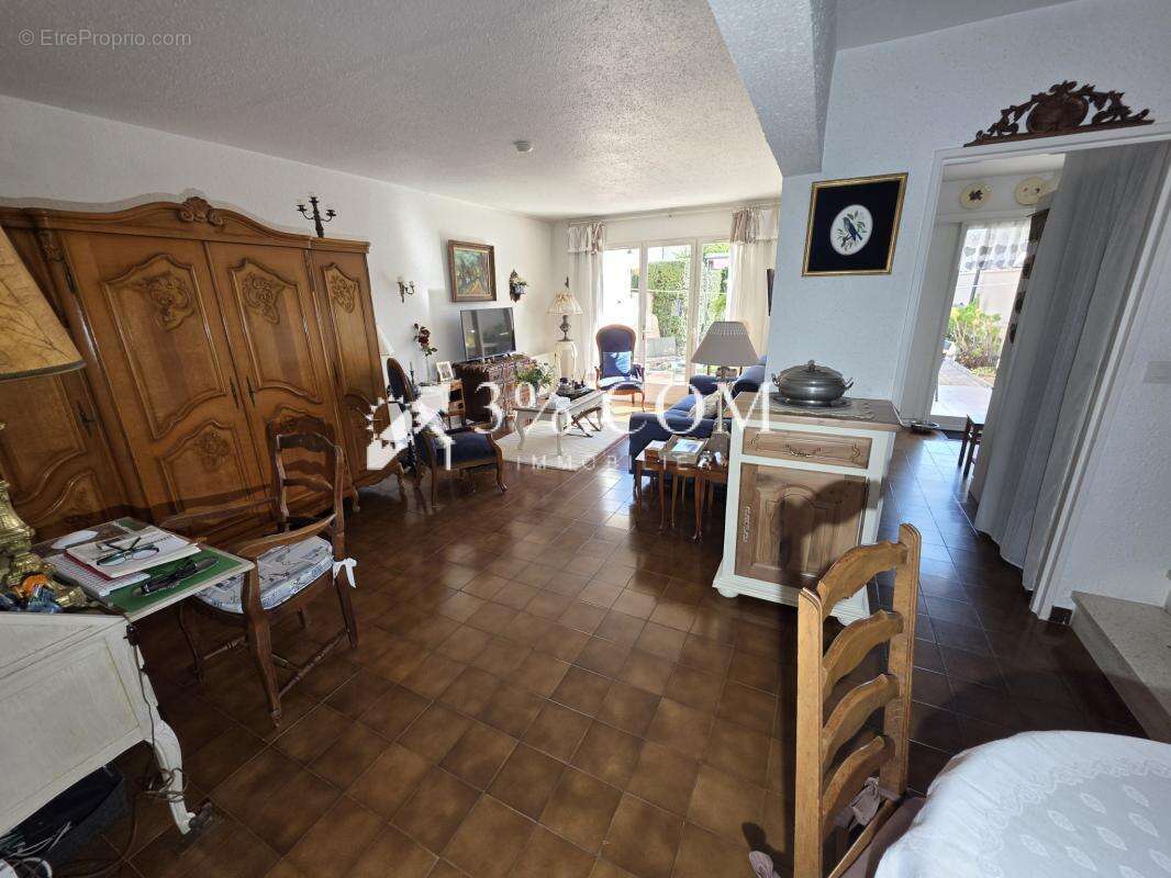 Maison à FREJUS