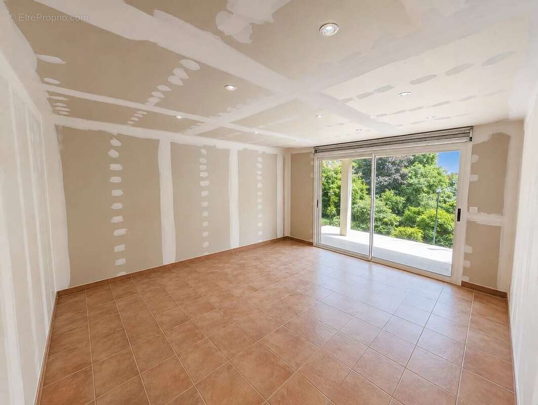 Réf. 2299 – Pavillon 5 ch. avec sous‑sol & grand jardin - photo 13