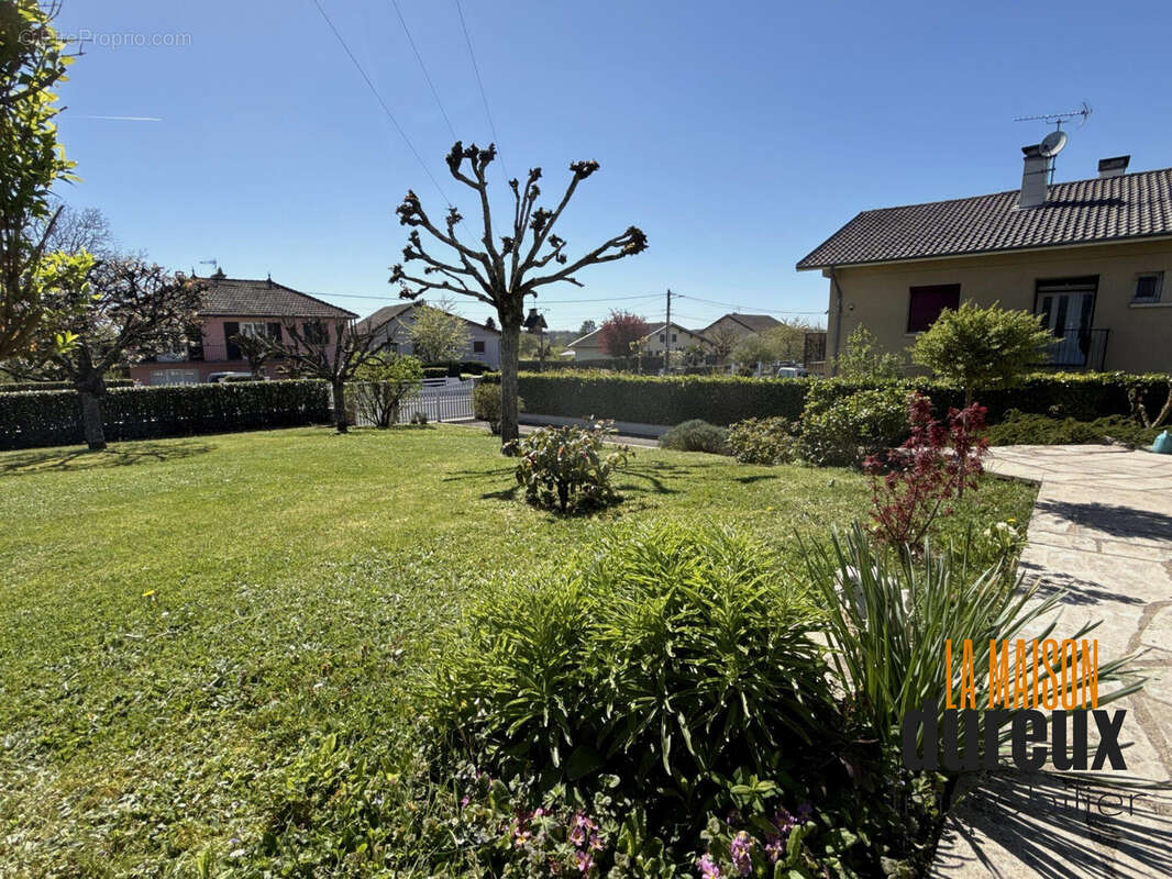 Maison à DAMPIERRE-SUR-SALON