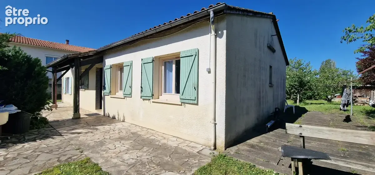 Maison de plain-pied avec 4 chambres, dépendance et jardin clos à Bergerac - photo 2