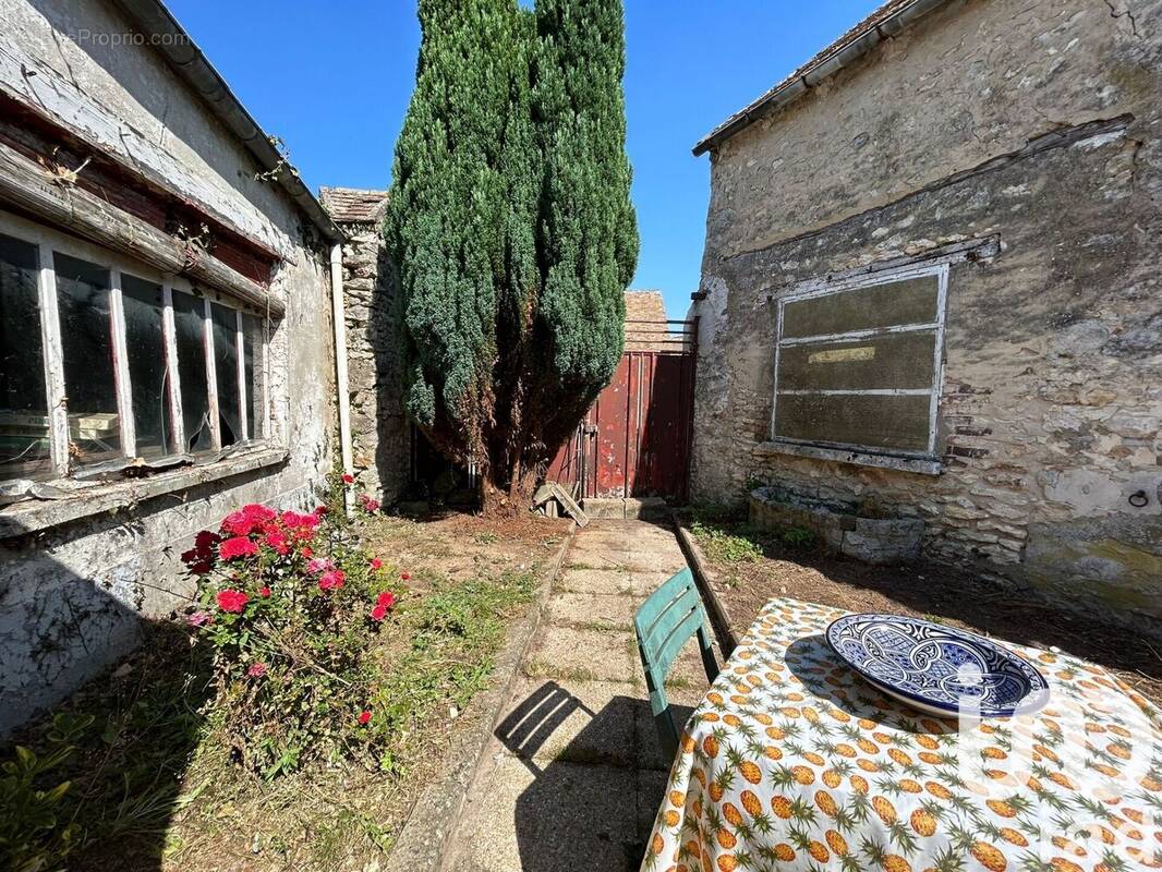 Photo 1 - Maison à OYSONVILLE