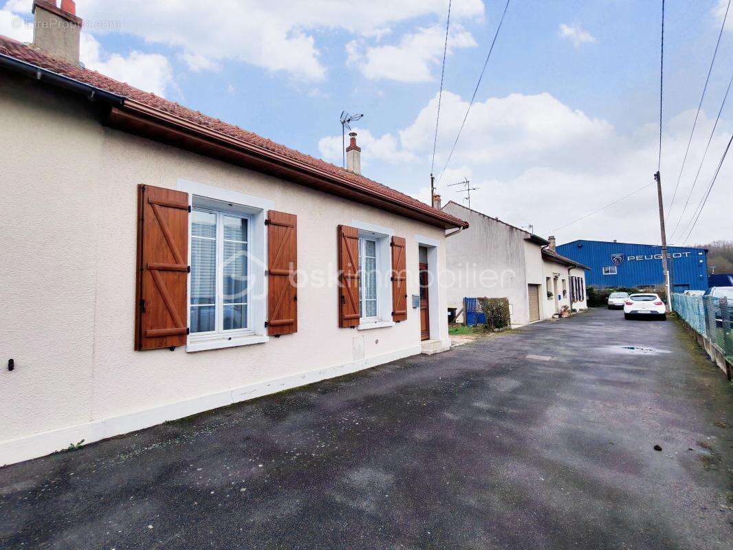 Maison à MORIGNY-CHAMPIGNY