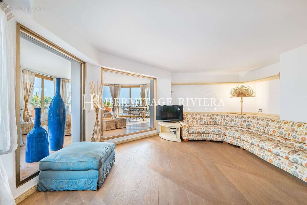 Appartement à CAP-D'AIL