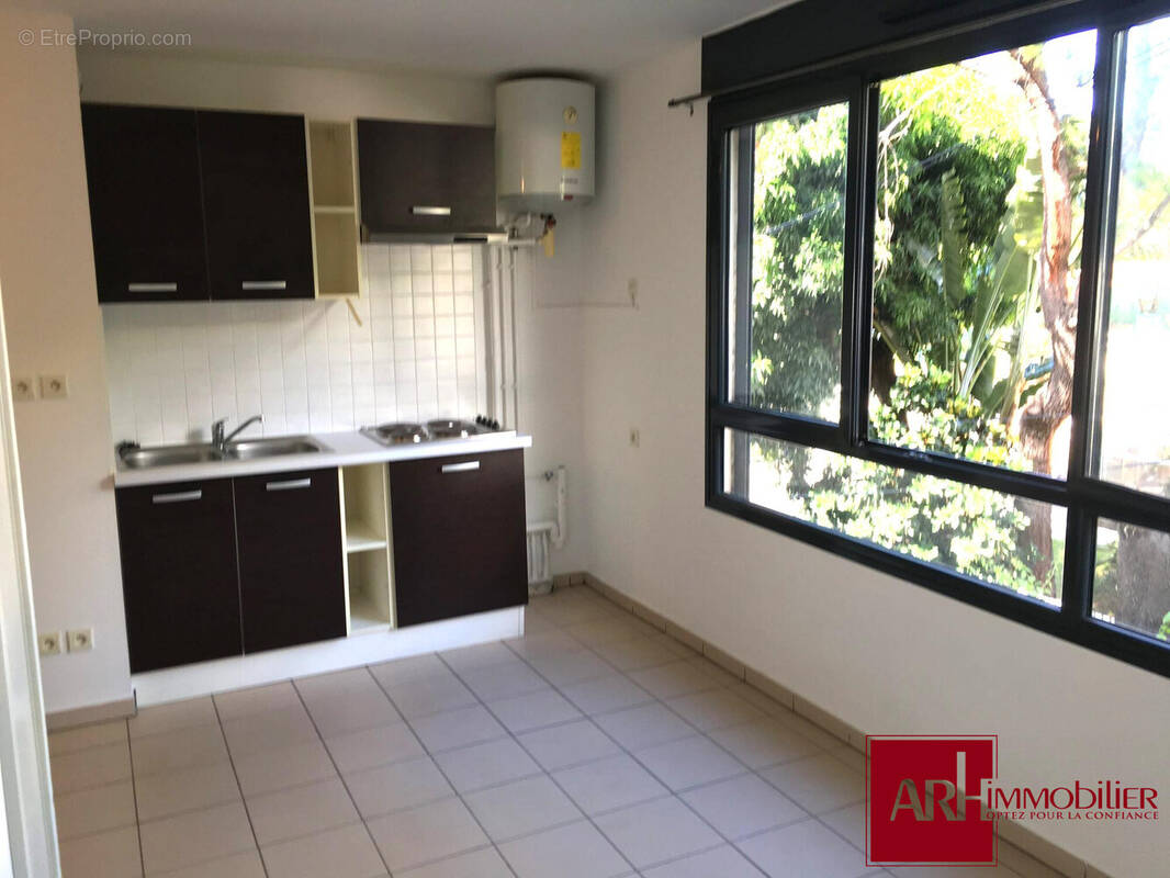 Appartement à SAINT-DENIS