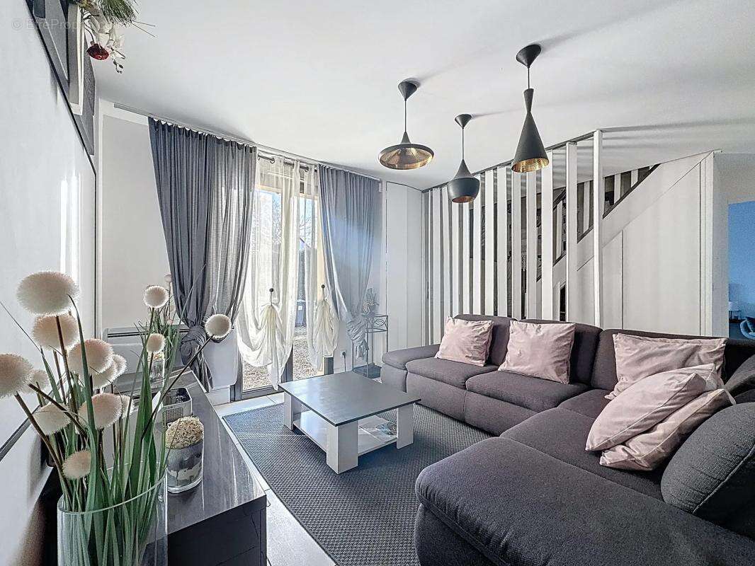 Maison à BOURRON-MARLOTTE