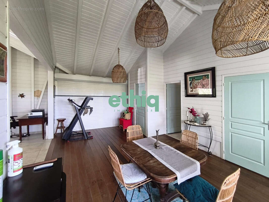 Maison à SAINT-FRANCOIS