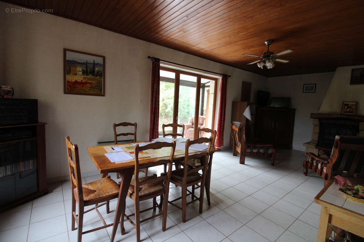 Maison à SAINT-AMBROIX