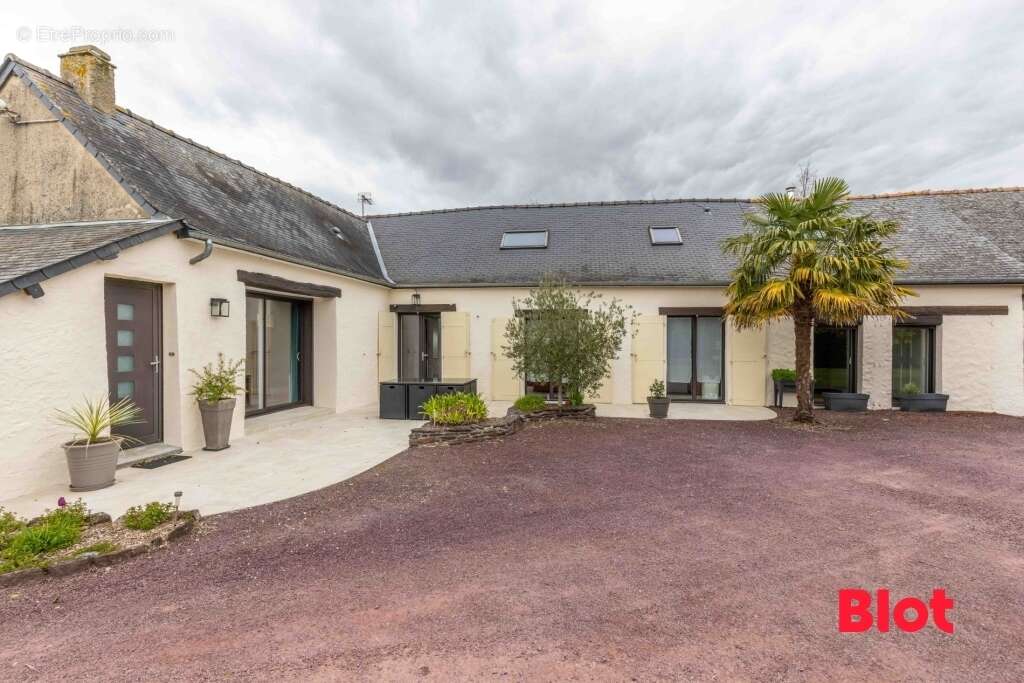 Maison à CHAVAGNE
