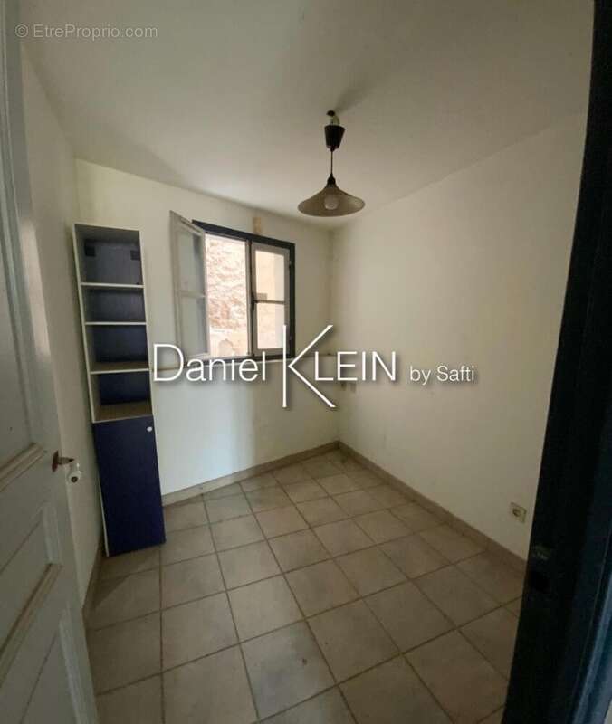 Photo 8 - Appartement à ROQUEBRUNE-SUR-ARGENS