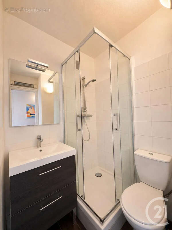 Appartement 25 m² à Le Lavandou  - photo 6