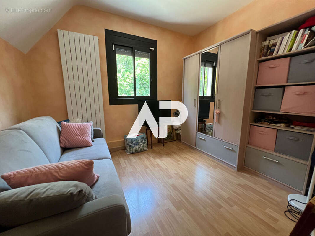 Maison à MONTMORENCY