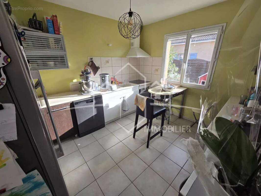 Maison à SAINT-SORLIN-EN-VALLOIRE