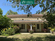 Maison à CAUBON-SAINT-SAUVEUR