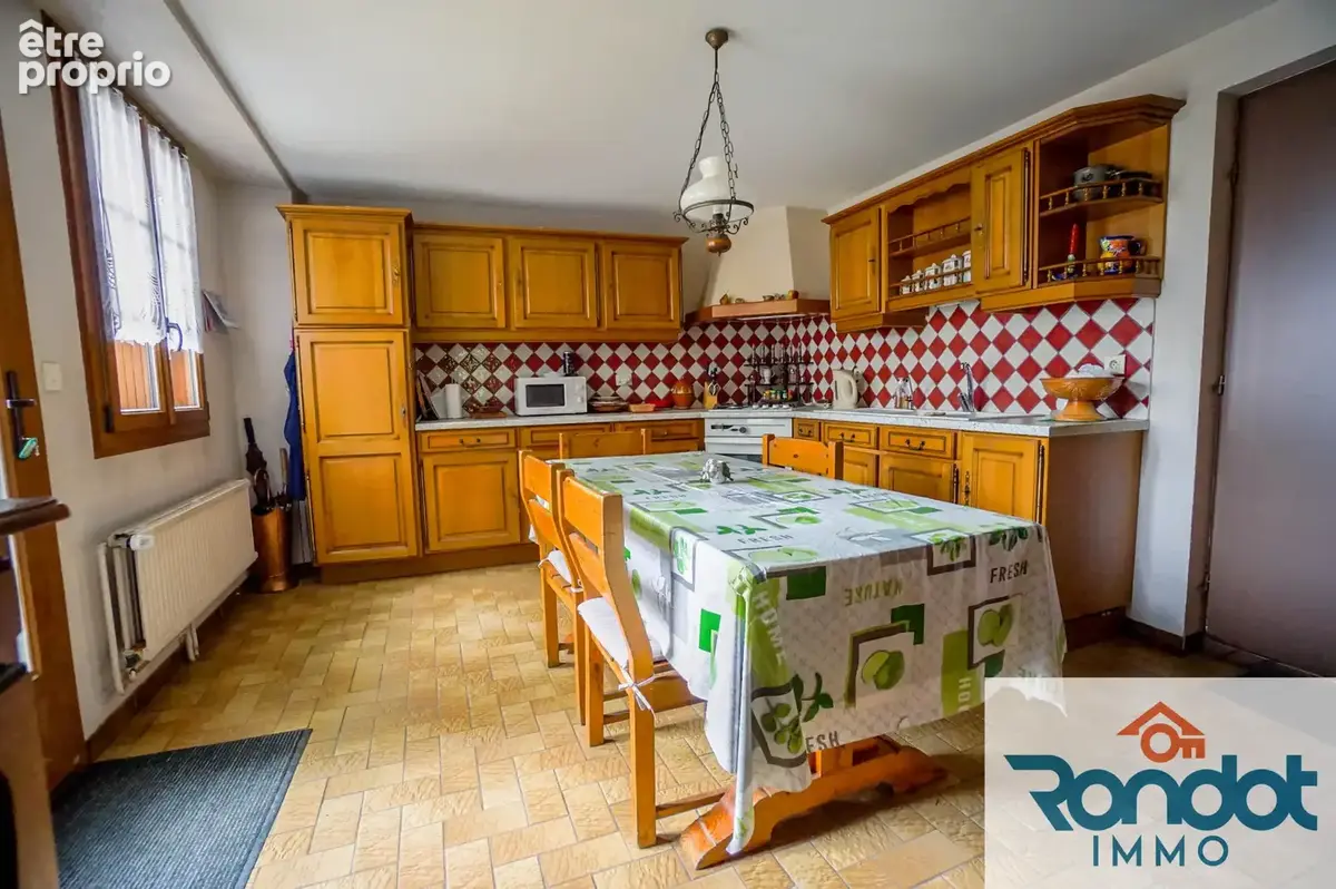 Maison 7 pieces / 5 chambres / environ 193 m2 / parcelle 1033 m2 - photo 6
