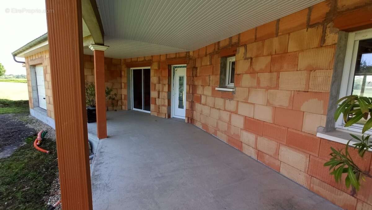 Maison à SIMANDRE
