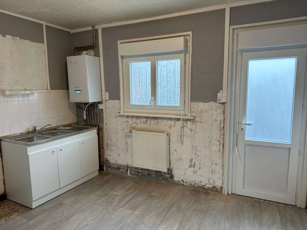 OIGNIES- Maison T3 bis de 70 m² - photo 2