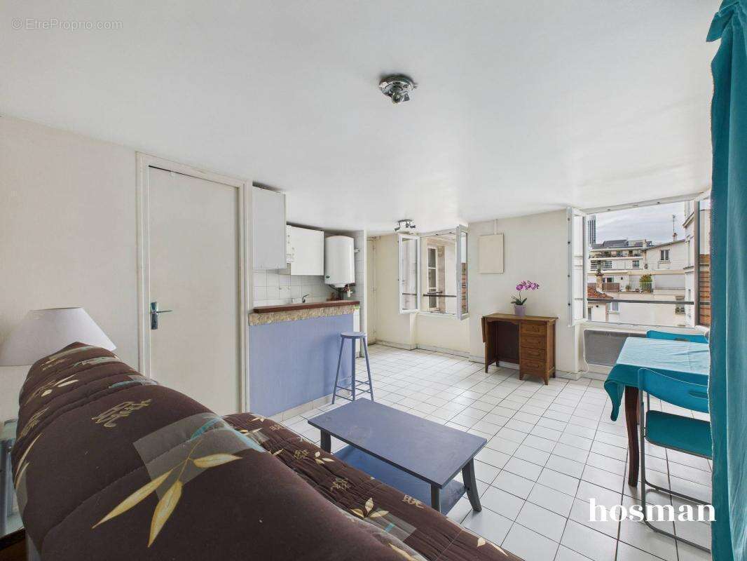 Appartement à NEUILLY-SUR-SEINE